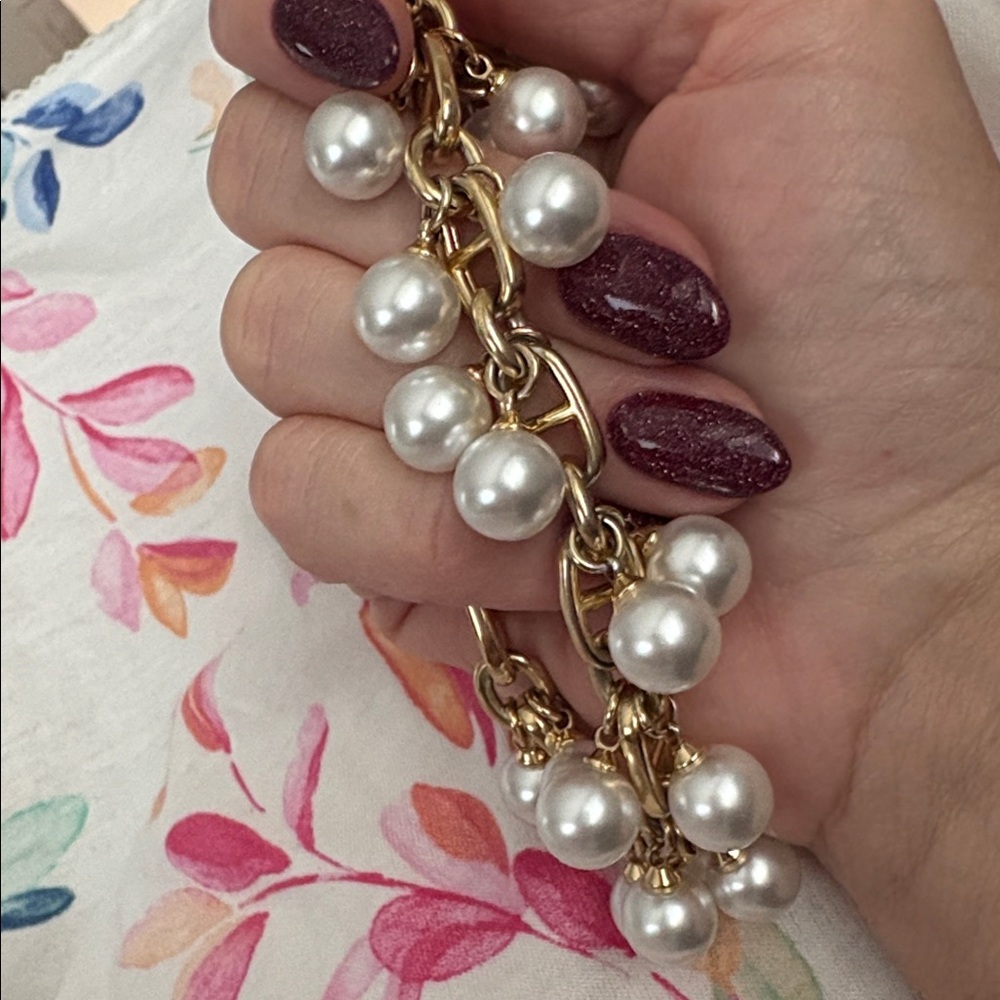 Bandolier Gold and pearls Chain Strap - Picture 5 of 5
